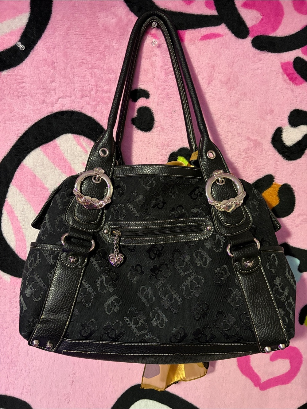 Kathy Van Zeeland Black Shoulder Bag with Gold-Black Scarf - Picture 5 of 9